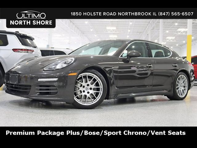 2014 Porsche Panamera 4S