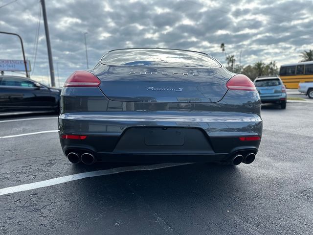 2014 Porsche Panamera 4S