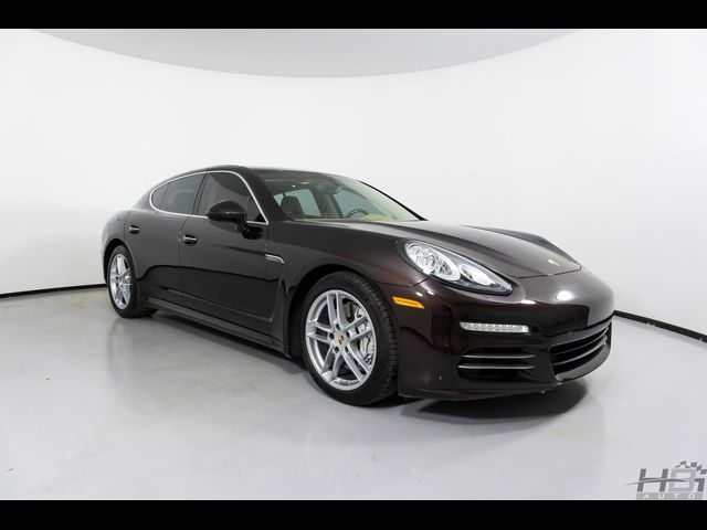 2014 Porsche Panamera 4S