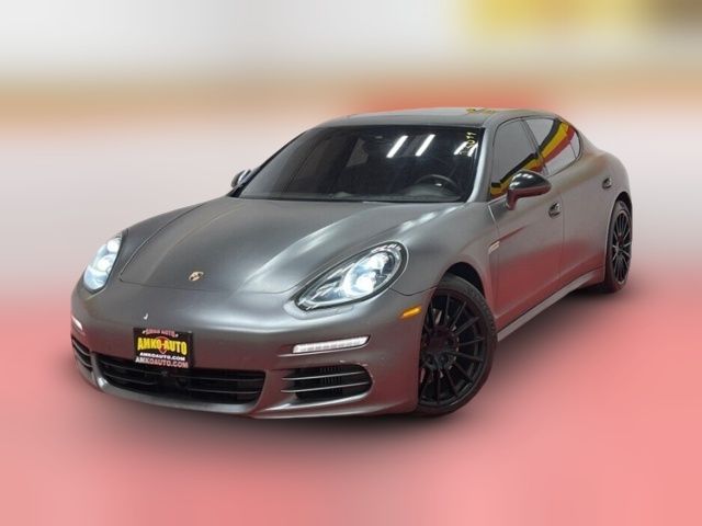 2014 Porsche Panamera 4S Executive