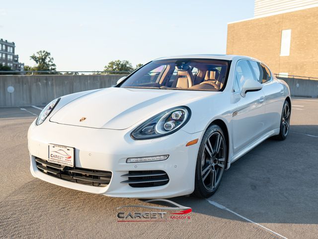 2014 Porsche Panamera 4S Executive