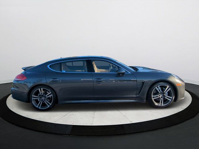 2014 Porsche Panamera 4S Executive