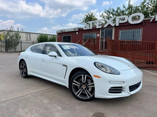 2014 Porsche Panamera 4S Executive