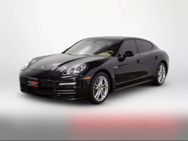 2014 Porsche Panamera 4