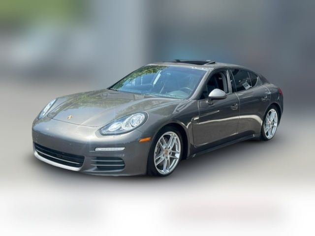 2014 Porsche Panamera 4