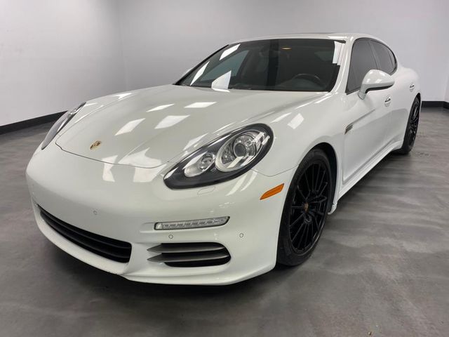 2014 Porsche Panamera 4