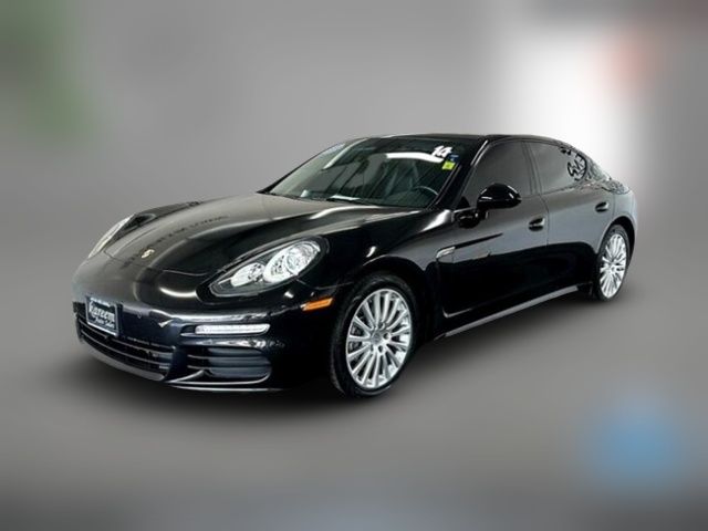 2014 Porsche Panamera Base