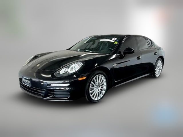 2014 Porsche Panamera Base