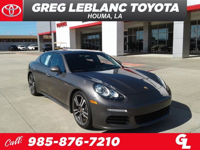 2014 Porsche Panamera 