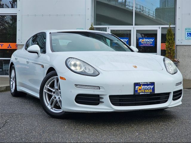 2014 Porsche Panamera Base