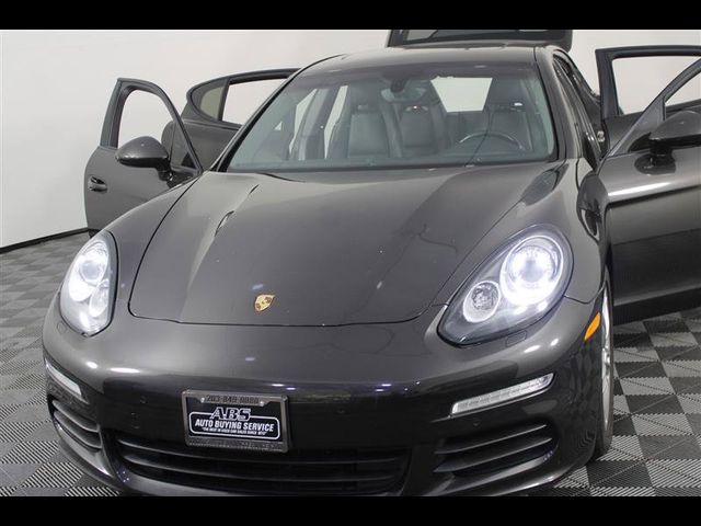 2014 Porsche Panamera