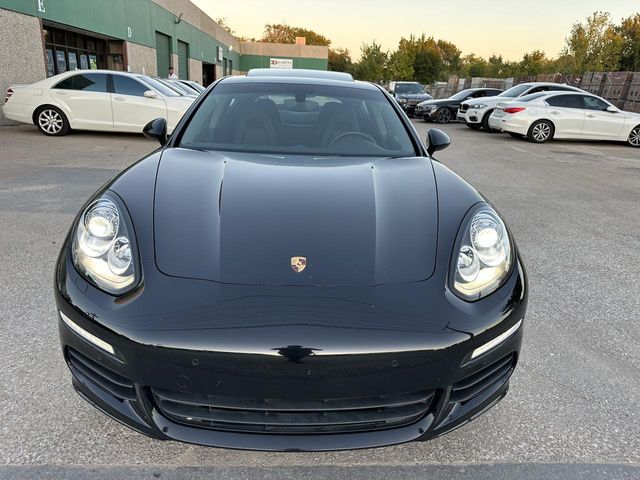 2014 Porsche Panamera 4