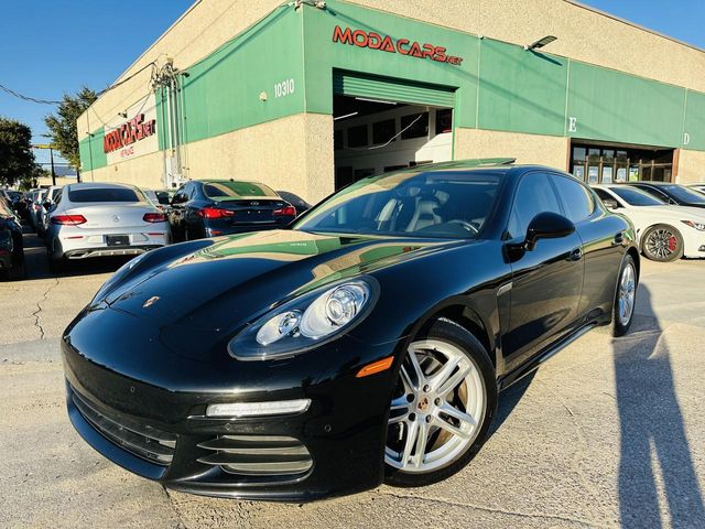 2014 Porsche Panamera 4