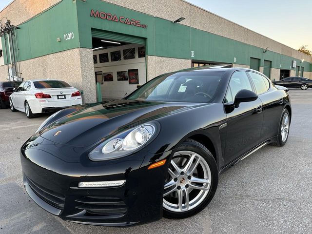 2014 Porsche Panamera 4