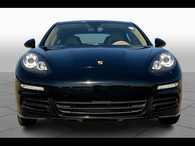 2014 Porsche Panamera Base