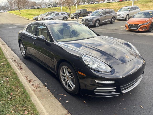 2014 Porsche Panamera Base