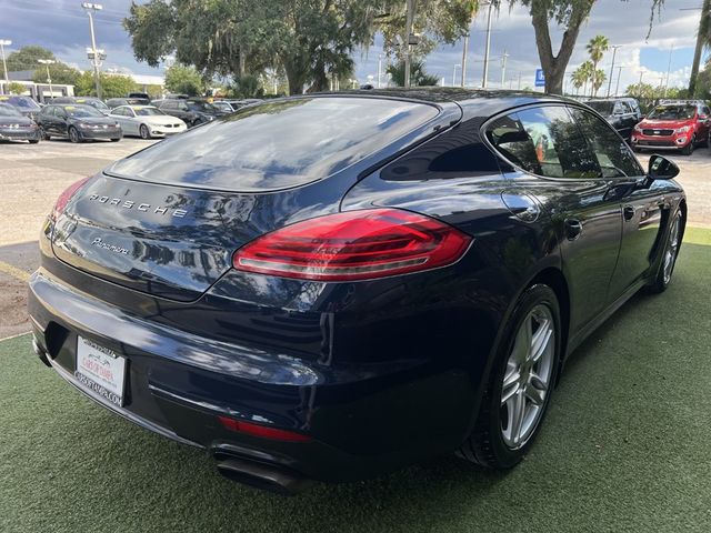 2014 Porsche Panamera 