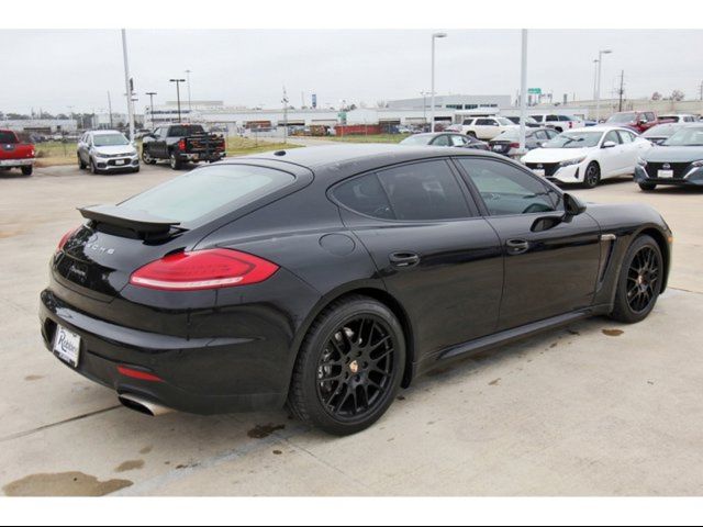 2014 Porsche Panamera 4