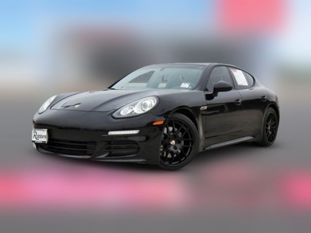 2014 Porsche Panamera 4