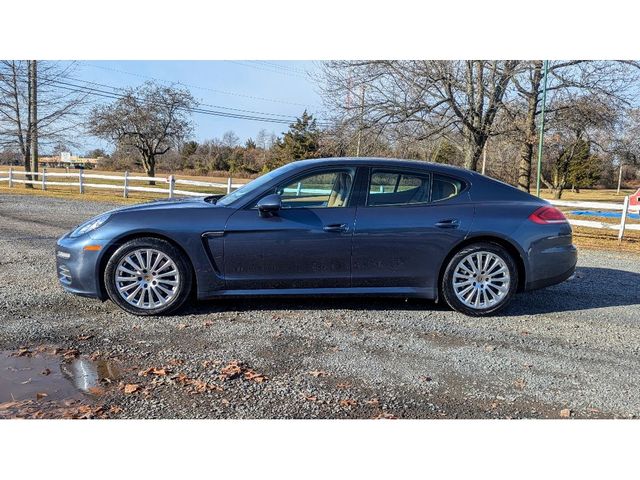 2014 Porsche Panamera 4