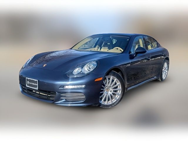 2014 Porsche Panamera 4