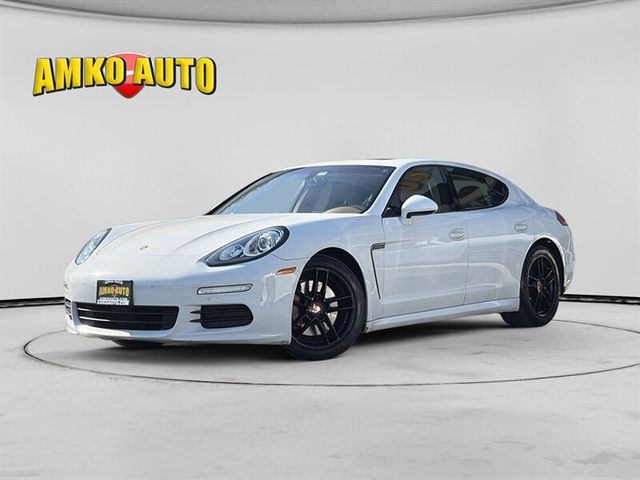2014 Porsche Panamera Base