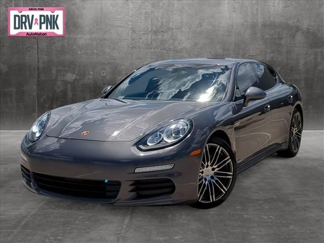 2014 Porsche Panamera Base