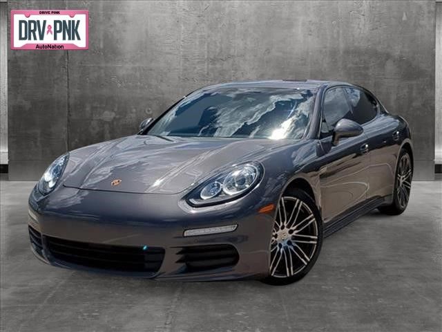 2014 Porsche Panamera Base