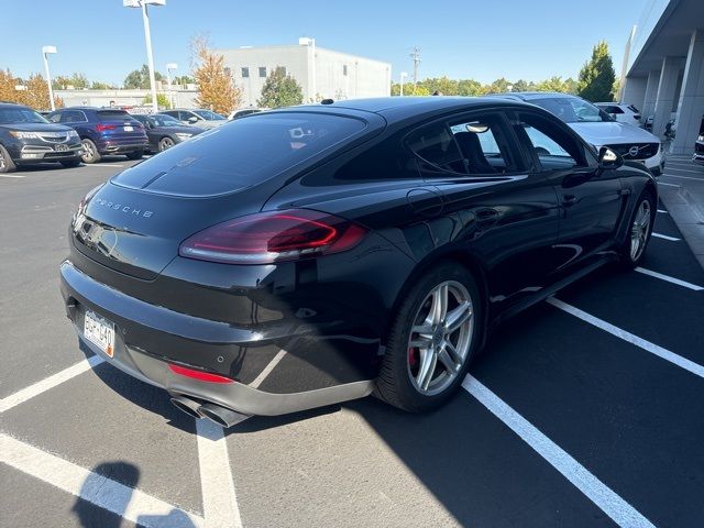 2014 Porsche Panamera GTS