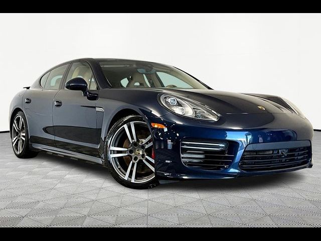 2014 Porsche Panamera GTS