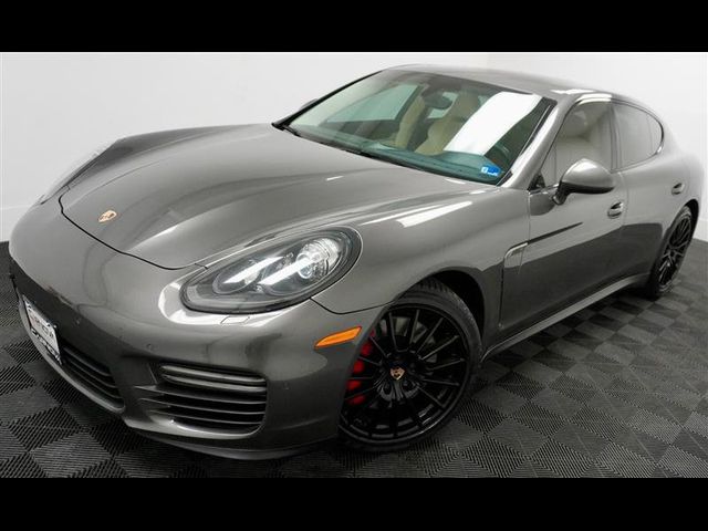 2014 Porsche Panamera GTS