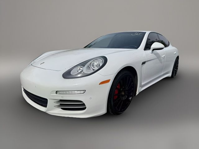 2014 Porsche Panamera 4