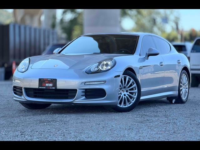 2014 Porsche Panamera Base