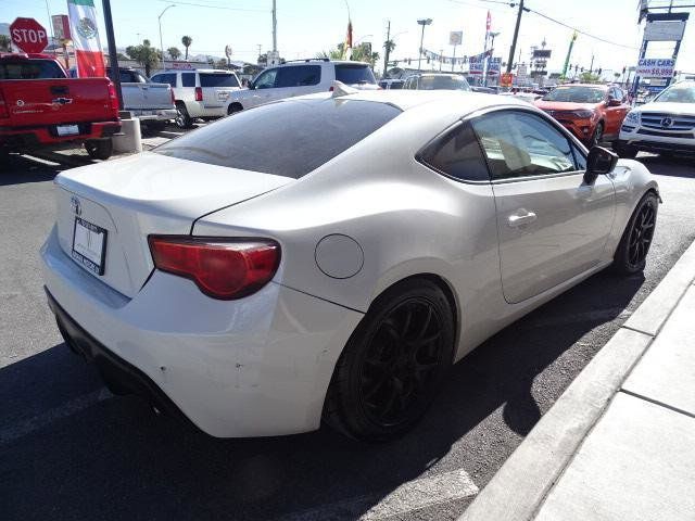 2014 Scion FR-S 