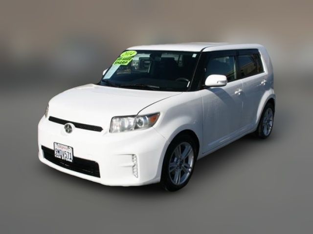 2014 Scion xB Base