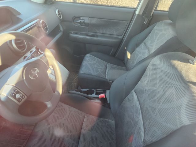 2014 Scion xB Base