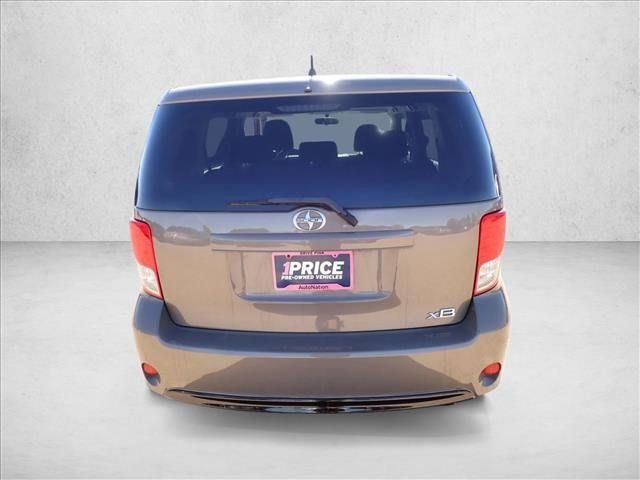 2014 Scion xB Base