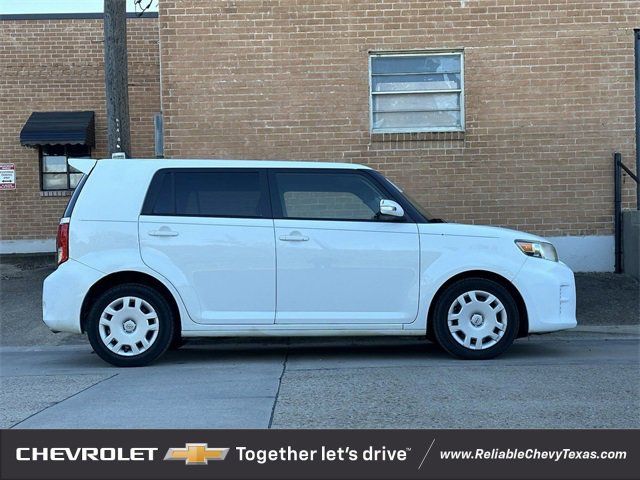 2014 Scion xB Base