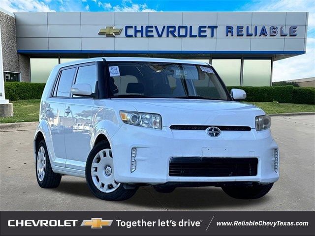 2014 Scion xB Base