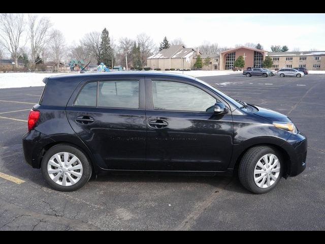 2014 Scion xD Base