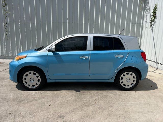 2014 Scion xD Base