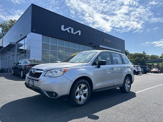 2014 Subaru Forester 2.5i