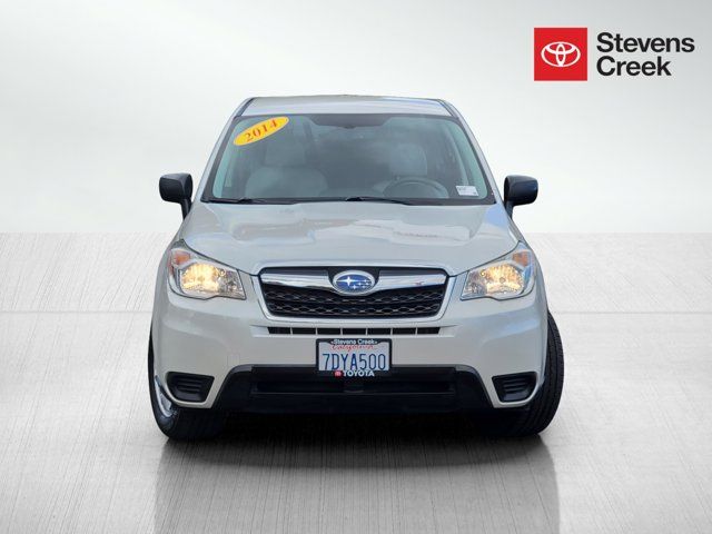 2014 Subaru Forester 2.5i