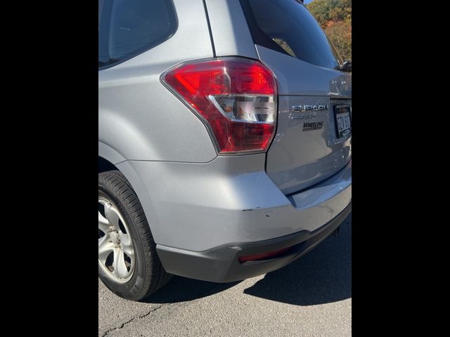 2014 Subaru Forester 2.5i