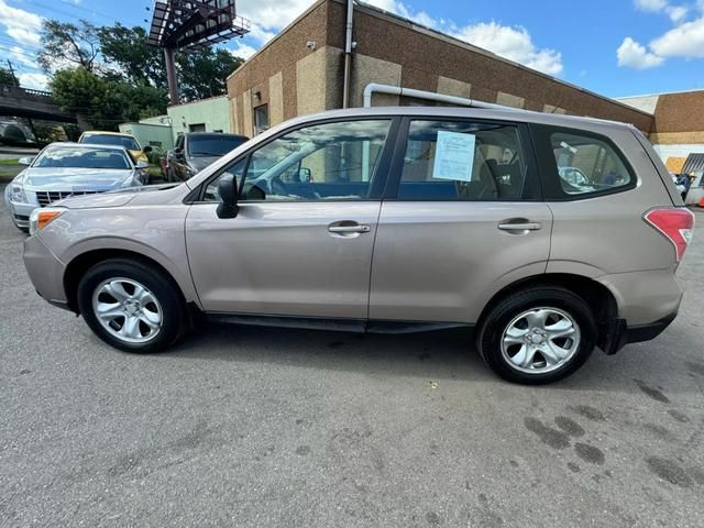 2014 Subaru Forester 2.5i