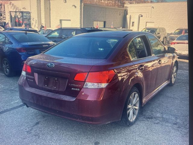 2014 Subaru Legacy 2.5i