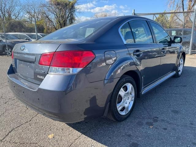 2014 Subaru Legacy 2.5i