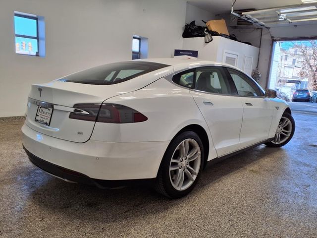 2014 Tesla Model S 85