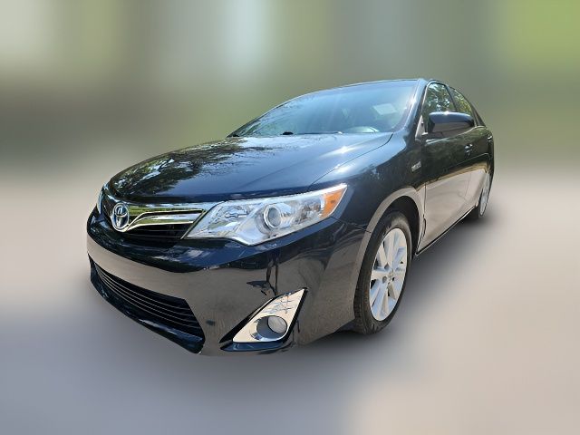 2014 Toyota Camry Hybrid XLE