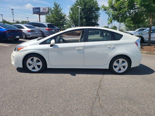 2014 Toyota Prius Five